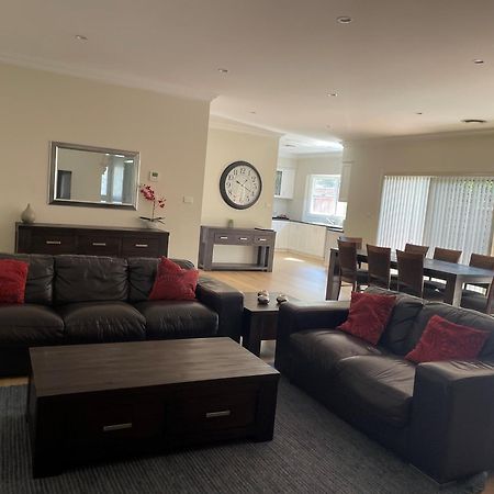 The Charles Hotel Wagga Wagga Eksteriør billede