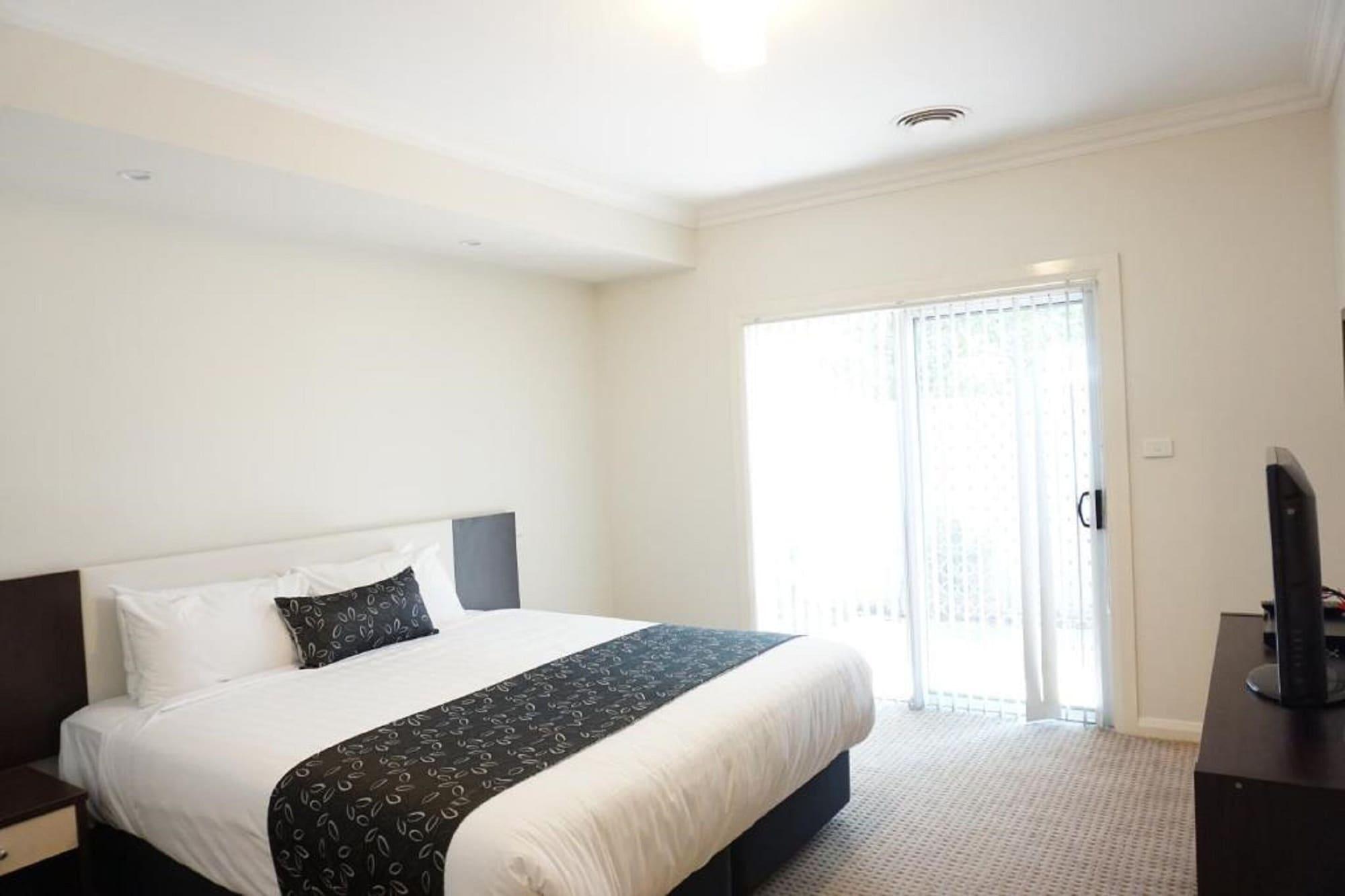 The Charles Hotel Wagga Wagga Eksteriør billede