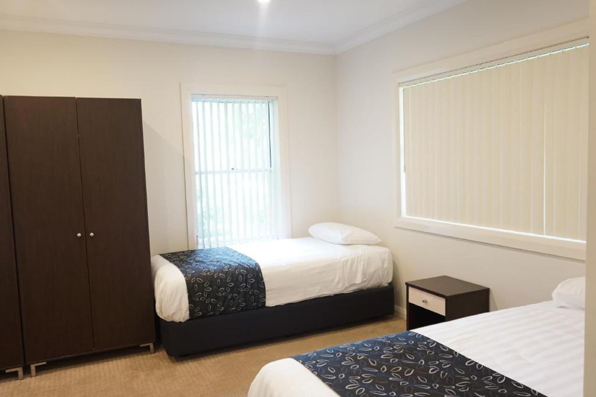 The Charles Hotel Wagga Wagga Eksteriør billede